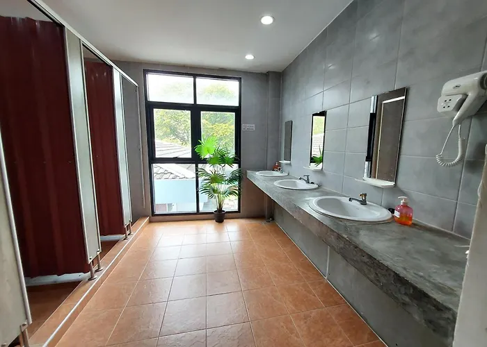 Auberge de jeunesse Hostel *