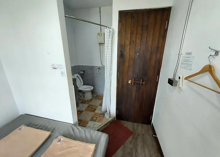 Hostel Auberge de jeunesse *
